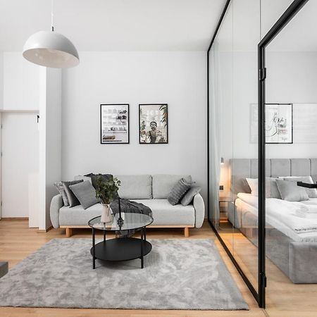 קרקוב Modern Centrally Located Apartments - By Upstairs מראה חיצוני תמונה