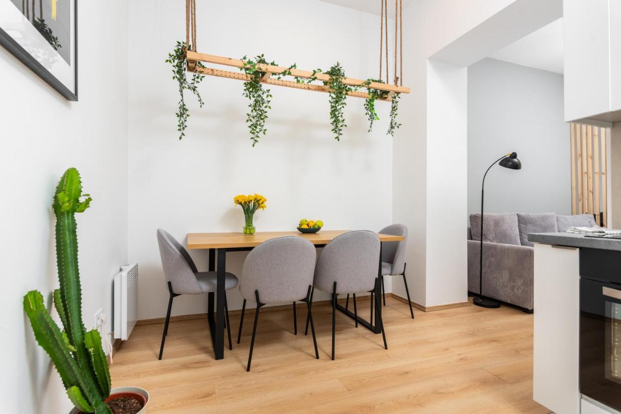 קרקוב Modern Centrally Located Apartments - By Upstairs מראה חיצוני תמונה