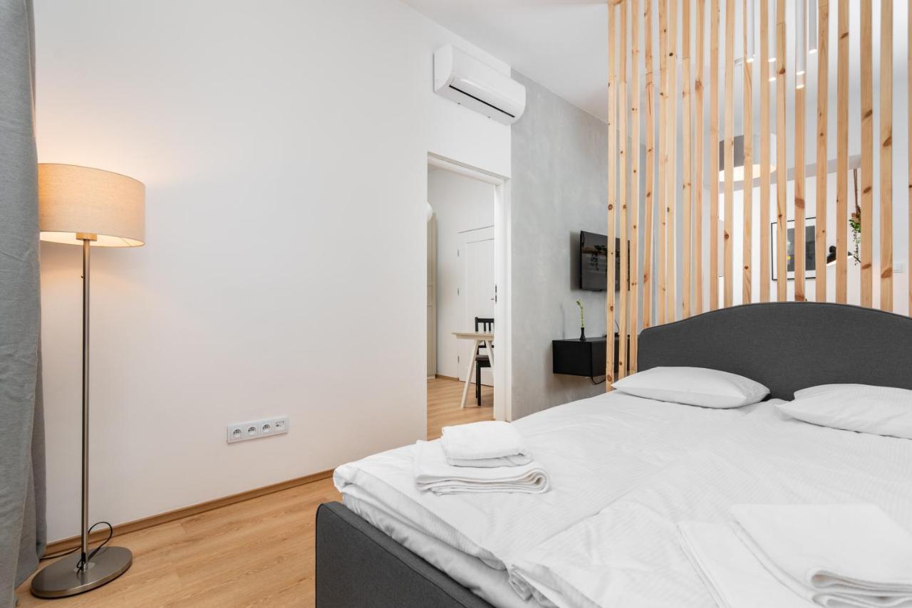 קרקוב Modern Centrally Located Apartments - By Upstairs מראה חיצוני תמונה
