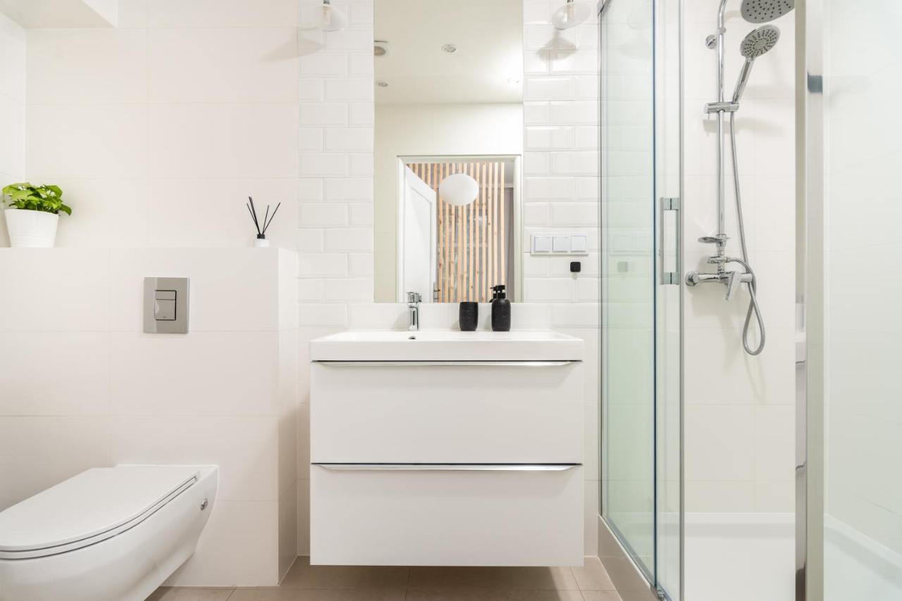 קרקוב Modern Centrally Located Apartments - By Upstairs מראה חיצוני תמונה